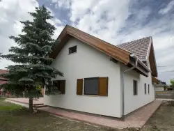 Szeged – 9